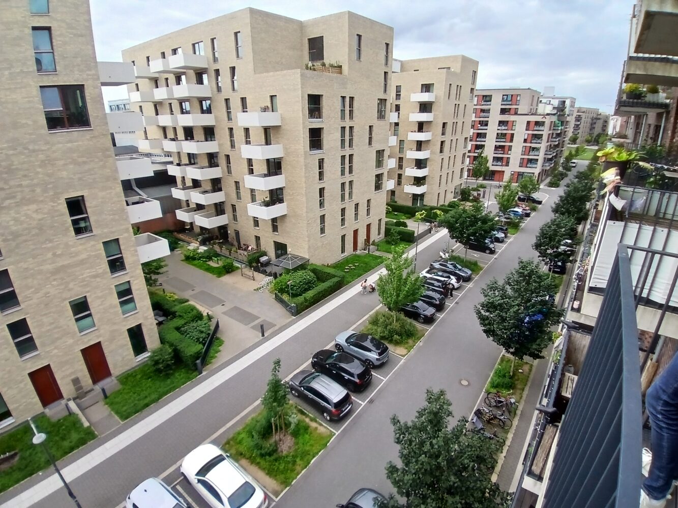 Blick vom Balkon eines Appartements in Mitte Altona.